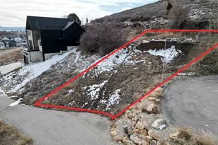 697 N Lochwood Dr, Garden City, UT 84028 - Photo 5