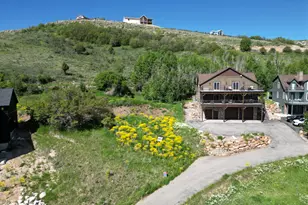 697 N Lochwood Dr, Garden City, UT 84028 - Photo 5