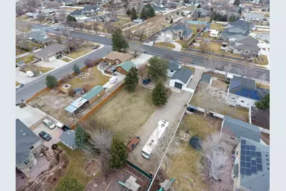 1350 N Main St, Mapleton, UT 84664 - Photo 33