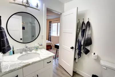 1350 N Main St, Mapleton, UT 84664 - Photo 11