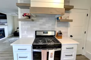 1350 N Main St, Mapleton, UT 84664 - Photo 9