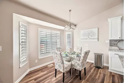 589 W 25 N, Clearfield, UT 84015 - Photo 5