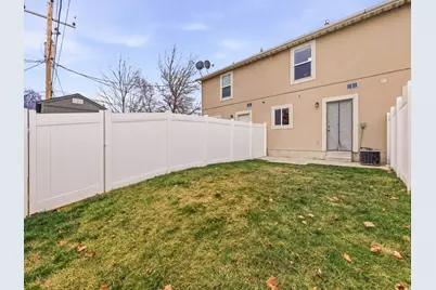 369 N Main St E #2, Orem, UT 84057 - Photo 15
