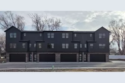 7633 S Woodtrail Way E, Sandy, UT 84047 - Photo 23