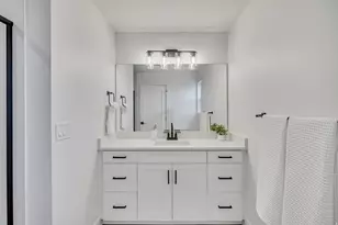 7633 S 300 E, Sandy, UT 84047 - Photo 15