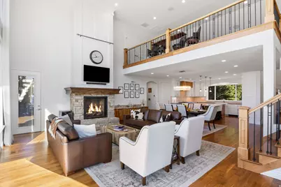 8330 S Danish Rd S, Cottonwood Heights, UT 84093 - Photo 13