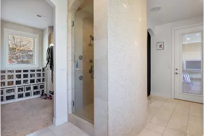 8330 S Danish Rd S, Cottonwood Heights, UT 84093 - Photo 37