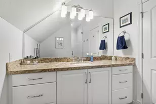 8330 S Danish Rd S, Cottonwood Heights, UT 84093 - Photo 49