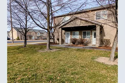 2 N Somerset Pl W, Logan, UT 84341 - Photo 3