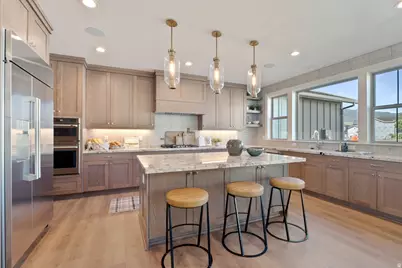 7192 S Campion Dr W #203, West Jordan, UT 84081 - Photo 9