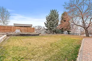 1184 E 300 N, Pleasant Grove, UT 84062 - Photo 33