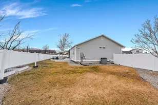 6073 W Eagles Peak Cv S, West Valley, UT 84128 - Photo 13