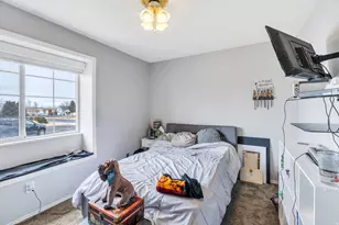 6073 W Eagles Peak Cv S, West Valley, UT 84128 - Photo 7