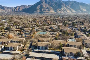 5809 S Waterbury Dr Dr, Salt Lake City, UT 84121 - Photo 33