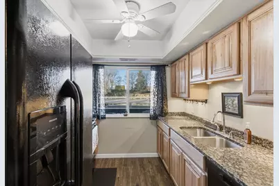 5809 S Waterbury Dr Dr #D, Salt Lake City, UT 84121 - Photo 7