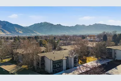 5809 S Waterbury Dr Dr #D, Salt Lake City, UT 84121 - Photo 31