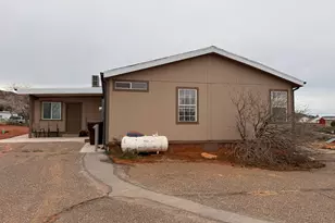 1208 S Hamblin Dr W, Kanab, UT 84741 - Photo 5