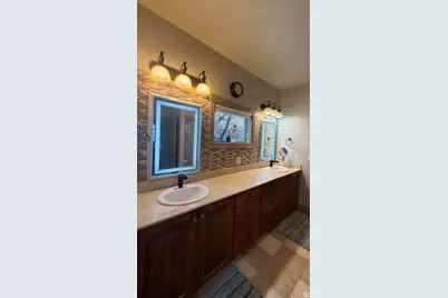 6623 S Hidden Cv, Cottonwood Heights, UT 84121 - Photo 23