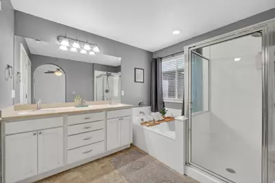 940 N Skipton W, North Salt Lake, UT 84054 - Photo 17