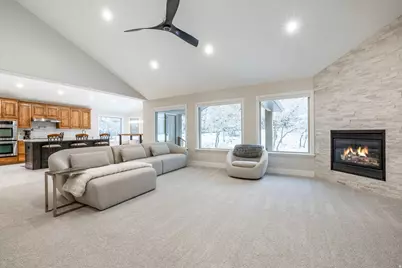 593 S Hidden Cir, North Salt Lake, UT 84054 - Photo 3