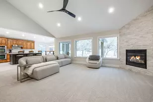 593 S Hidden Circle, North Salt Lake, UT 84054 - Photo 3