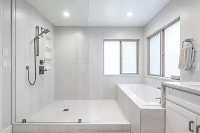 593 S Hidden Cir, North Salt Lake, UT 84054 - Photo 9