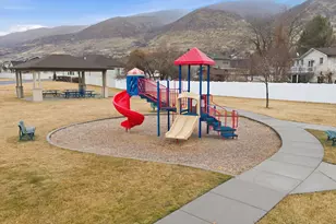 282 W 605 N, Centerville, UT 84014 - Photo 33