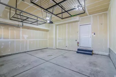 5653 W Pelican Ridge Ln, West Valley, UT 84118 - Photo 11