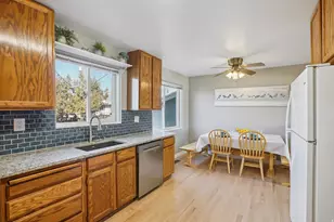 468 W 3200 S, Bountiful, UT 84010 - Photo 5