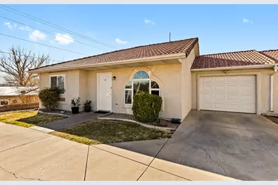 2550 E 610 N #A-B, Saint George, UT 84790 - Photo 15