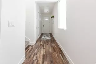 533 Blue Lk St, Garden City, UT 84028 - Photo 9