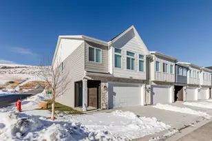 533 Blue Lk St, Garden City, UT 84028 - Photo 31