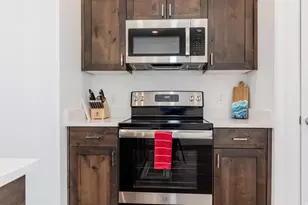 533 Blue Lk St, Garden City, UT 84028 - Photo 5