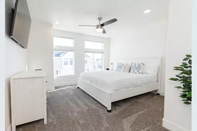 533 Blue Lake St, Garden City, UT 84028 - Photo 15