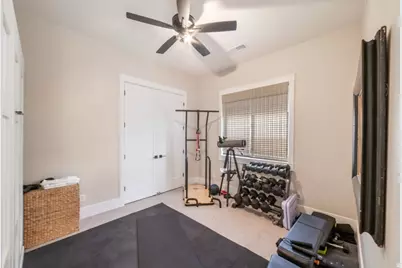 413 E 4235 S, Washington, UT 84780 - Photo 17