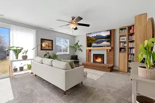 1048 E Cherry Ln, Layton, UT 84040 - Photo 7