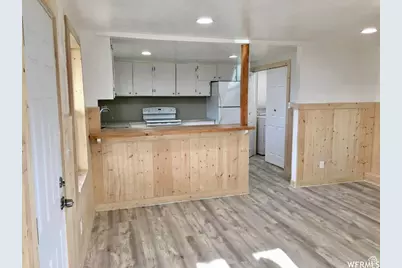 250 W 700 S #A/B, Richfield, UT 84701 - Photo 5