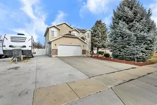 910 W 200 S, West Point, UT 84015 - Photo 3