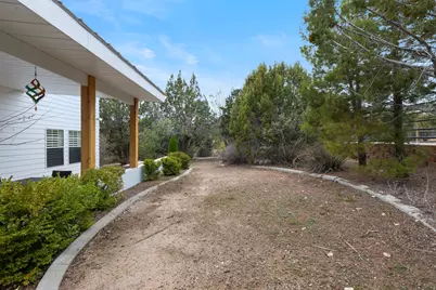 948 W Topaz Rd, Diamond Valley, UT 84770 - Photo 49