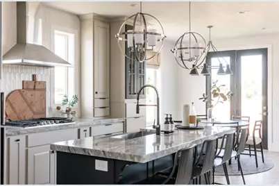 326 E Luna Cir #7, Salem, UT 84653 - Photo 5