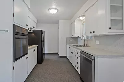 1023 E 800 N, Bountiful, UT 84010 - Photo 13