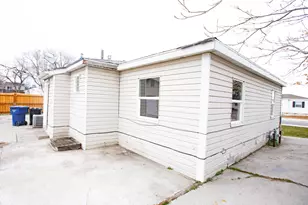 4361 W 5740 S, Kearns, UT 84118 - Photo 17