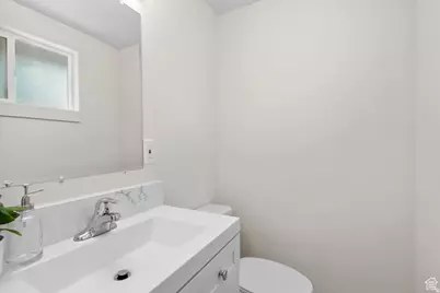 760 E 8080 S, Sandy, UT 84094 - Photo 17