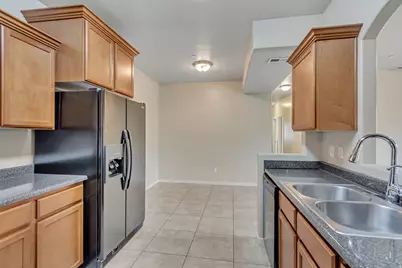 203 E Jordan Ridge Blvd N #204, Saratoga Springs, UT 84045 - Photo 11