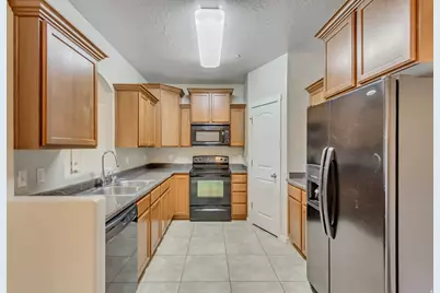 203 E Jordan Ridge Blvd N #204, Saratoga Springs, UT 84045 - Photo 9