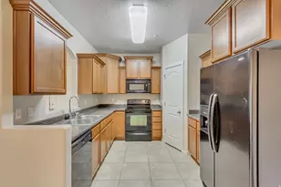 203 E Jordan Ridge Blvd N, Saratoga Springs, UT 84045 - Photo 9