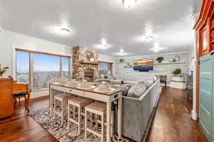 2342 E Charros Rd, Sandy, UT 84092 - Photo 9