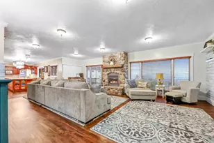 2342 E Charros Rd, Sandy, UT 84092 - Photo 5