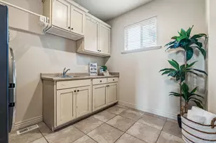 1535 N 950 W, Orem, UT 84057 - Photo 23