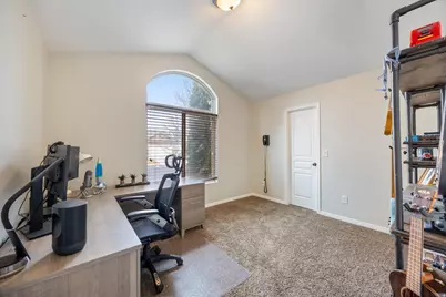 2216 N 2500 W, Lehi, UT 84043 - Photo 13